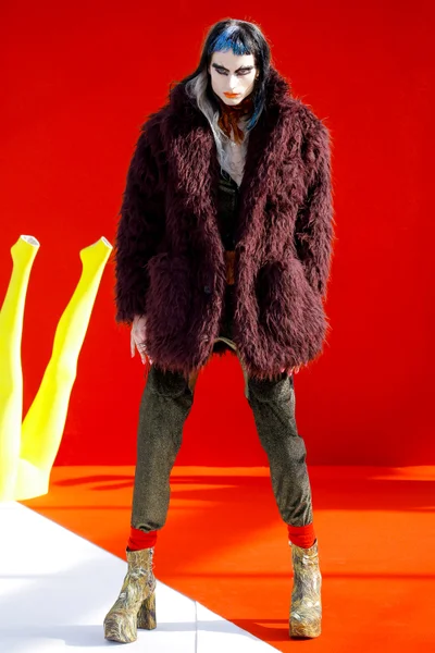 Look 56